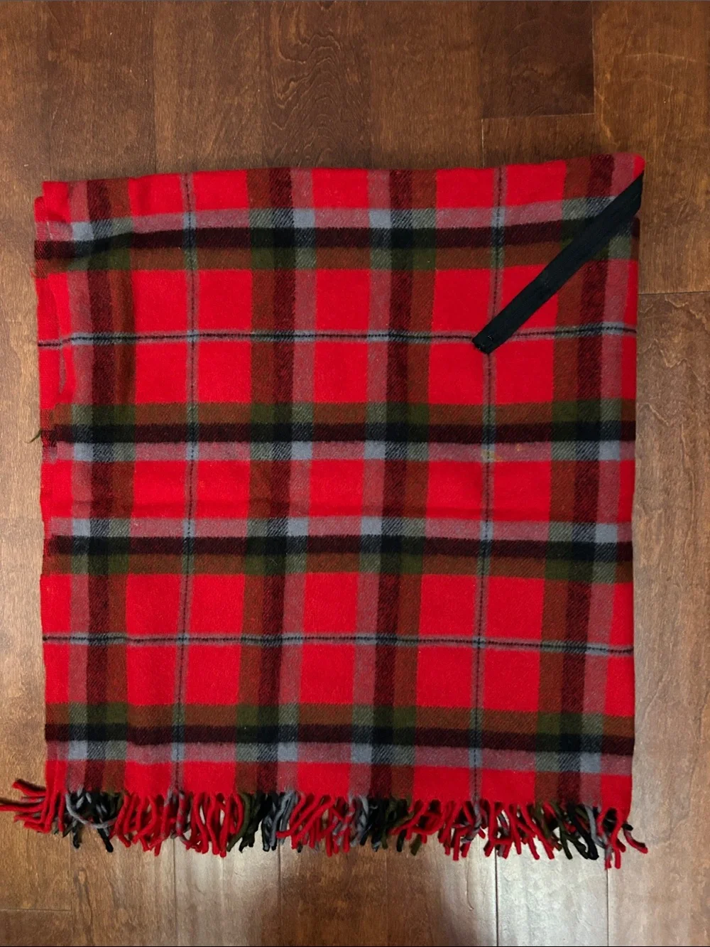 Faribo Vintage Wool Convertible Stadium Blanket Poncho, Includes Matching Bag